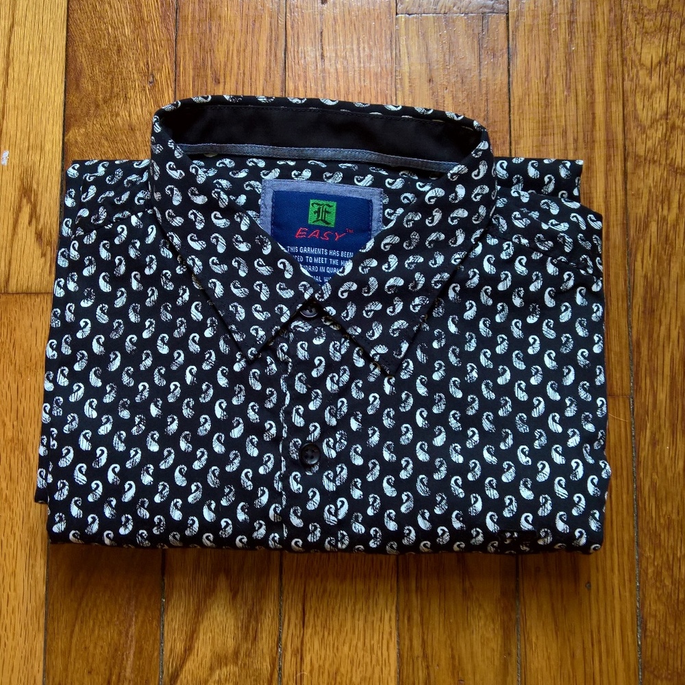Easy Men's Button Down Shirt